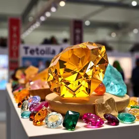 Feira Internacional de Pedras Preciosas